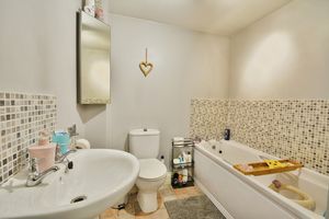 Photo 13- click for photo gallery